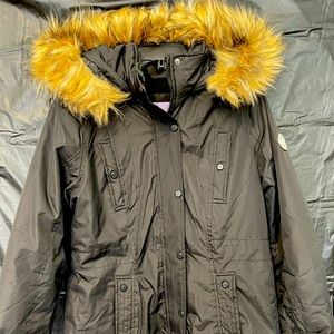 Madden Girl Puff coat, faux puff long jacket. Black size L for women. NEW!